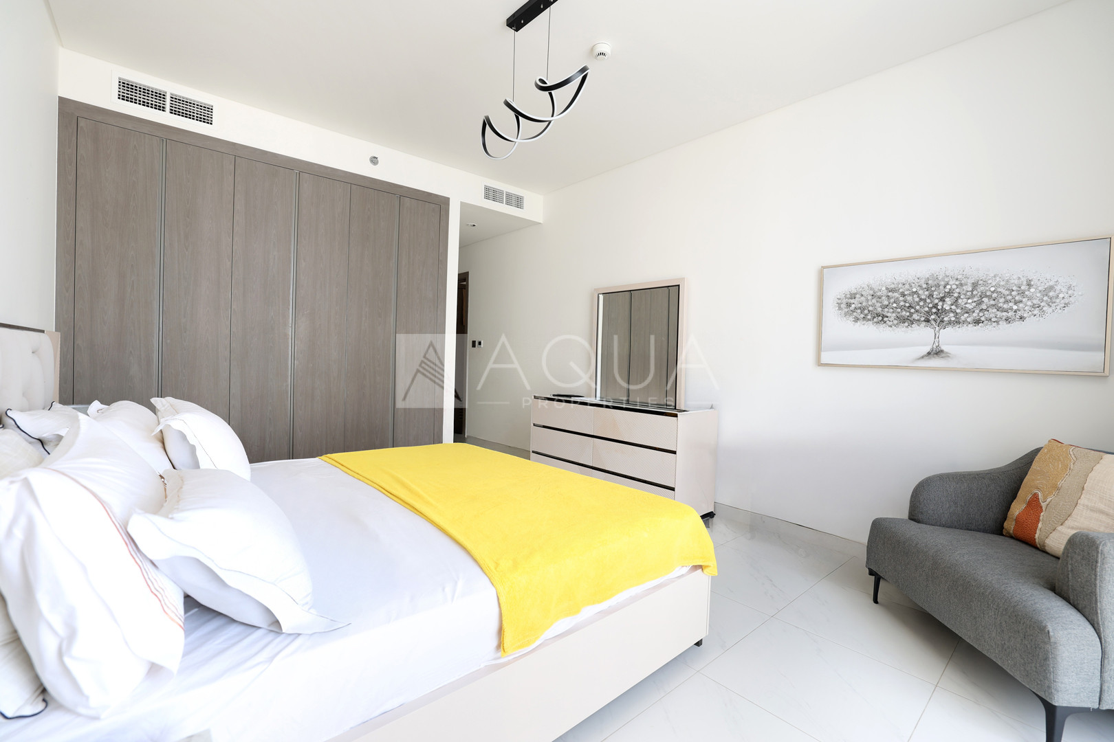  Furnised | Open Plan | Downtown View   