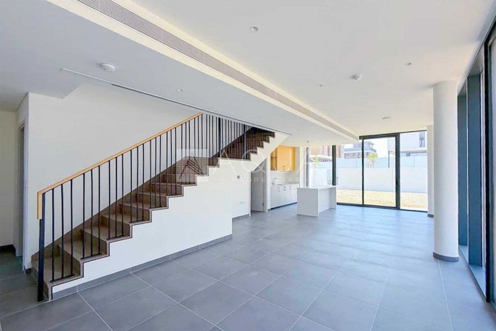 SINGLE ROW | READY SOON | NEXT TO AMENITIES