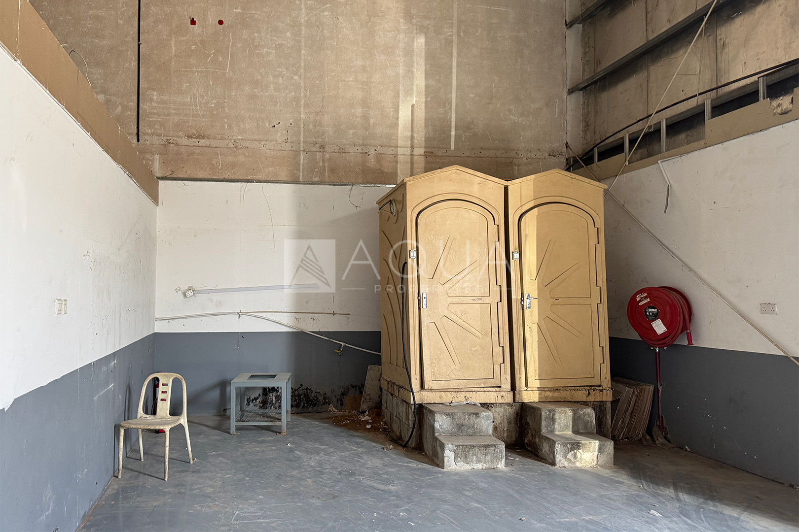 Insulated l Commercial l Industrial 4   