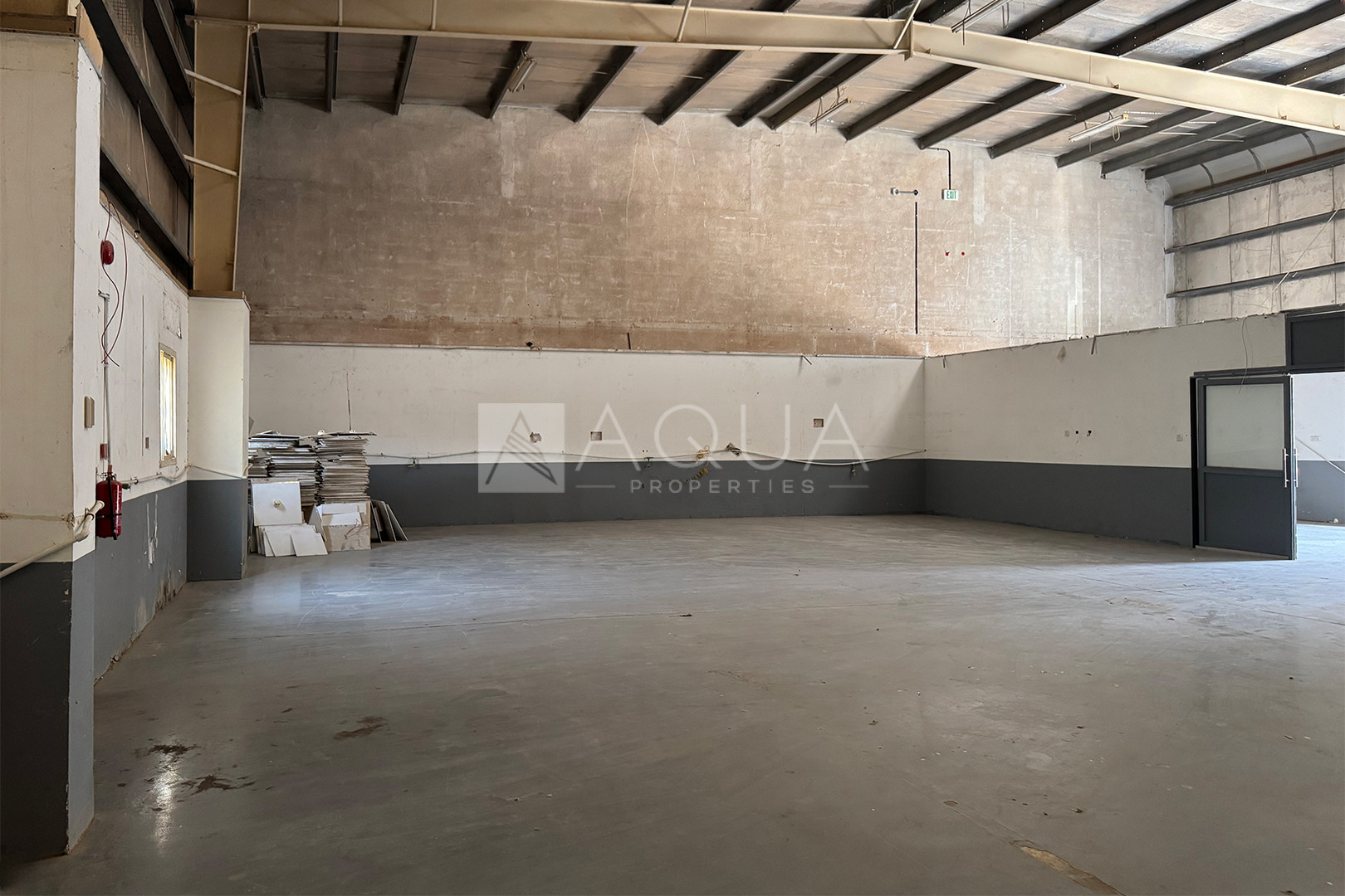 Insulated l Commercial l Industrial 4   