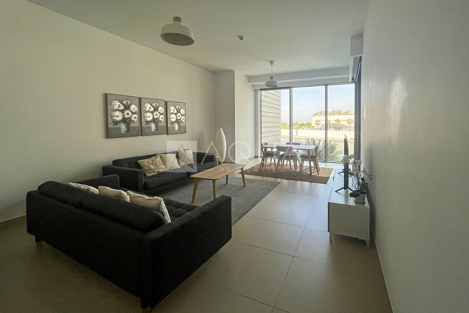 Fully Furnished l Vacant l Ain View     