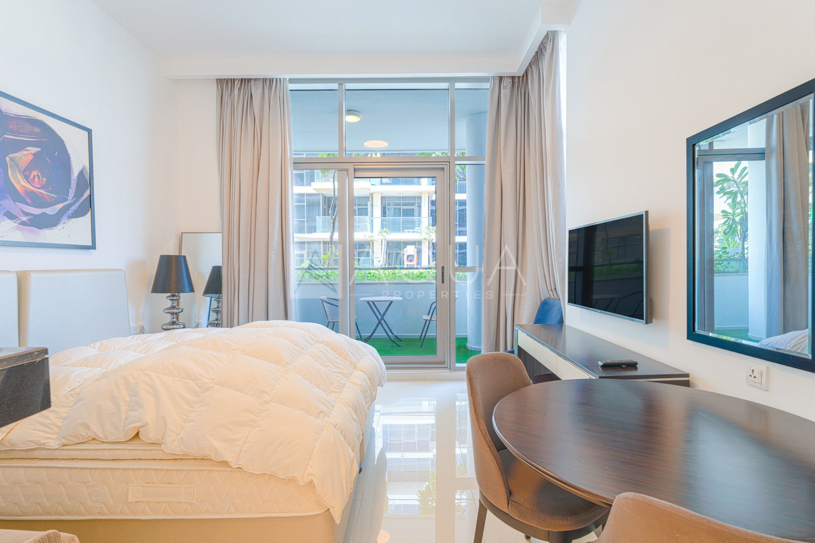 Fully Furnished | Vacant l Pool View    