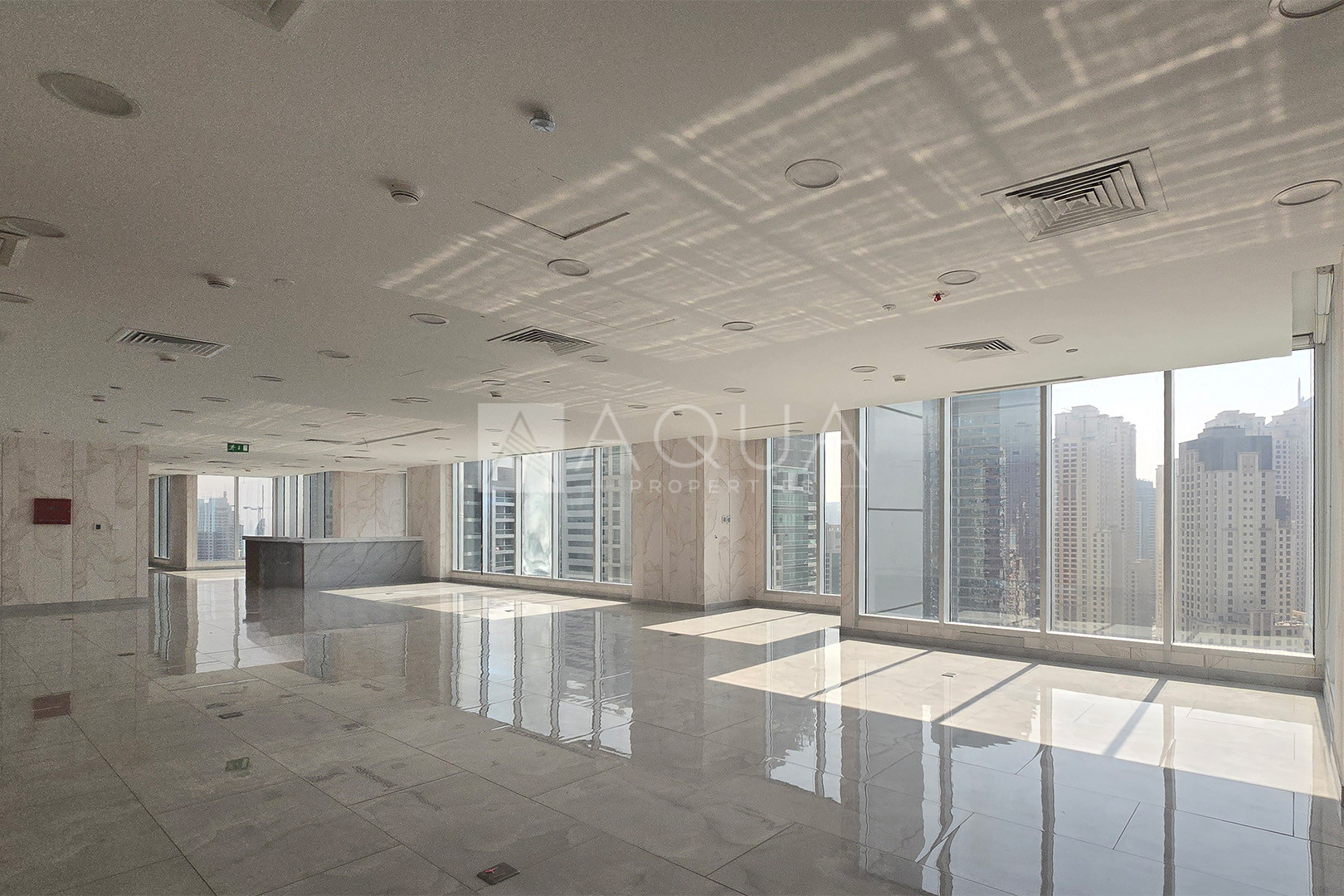 Panoramic View | Vibrant | Free DEWA    