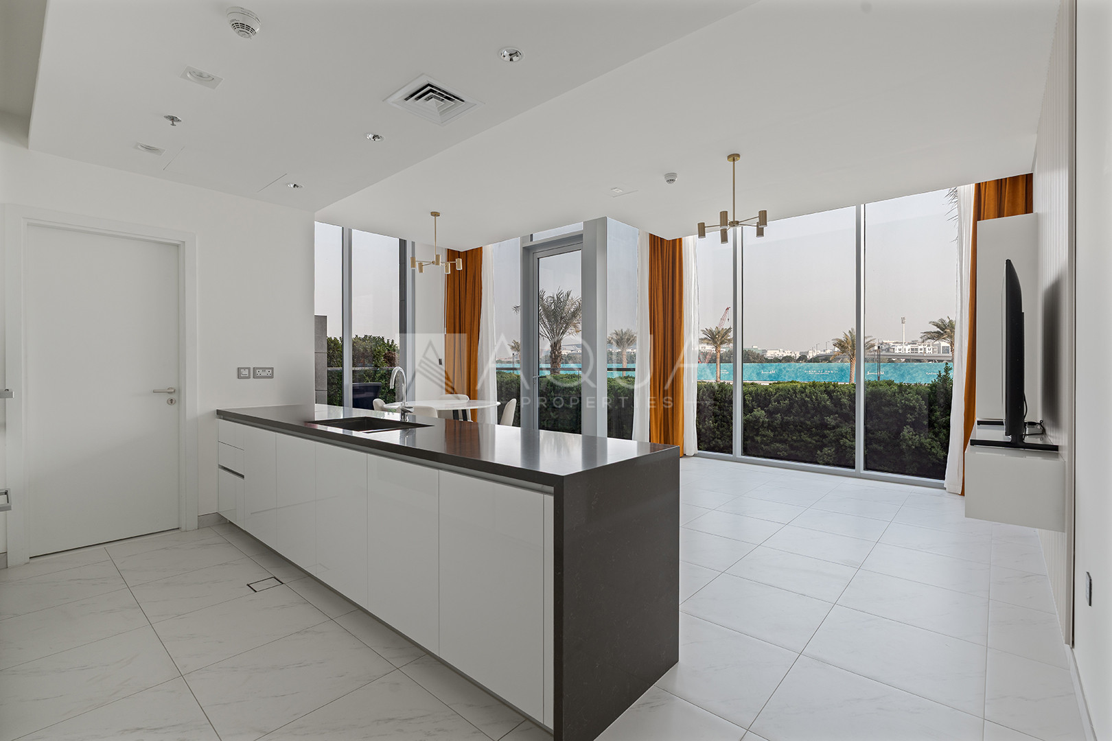 Exclusive | Direct Beach Access | Lagoon Views