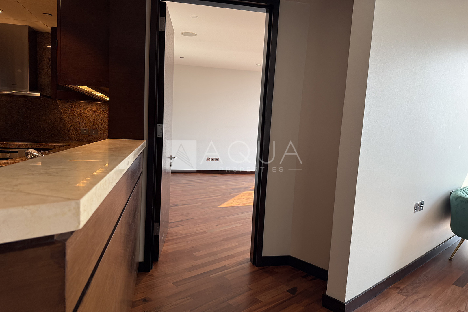 Burj Khalifa l Vacant l 2 Bedroom l Unfurnished