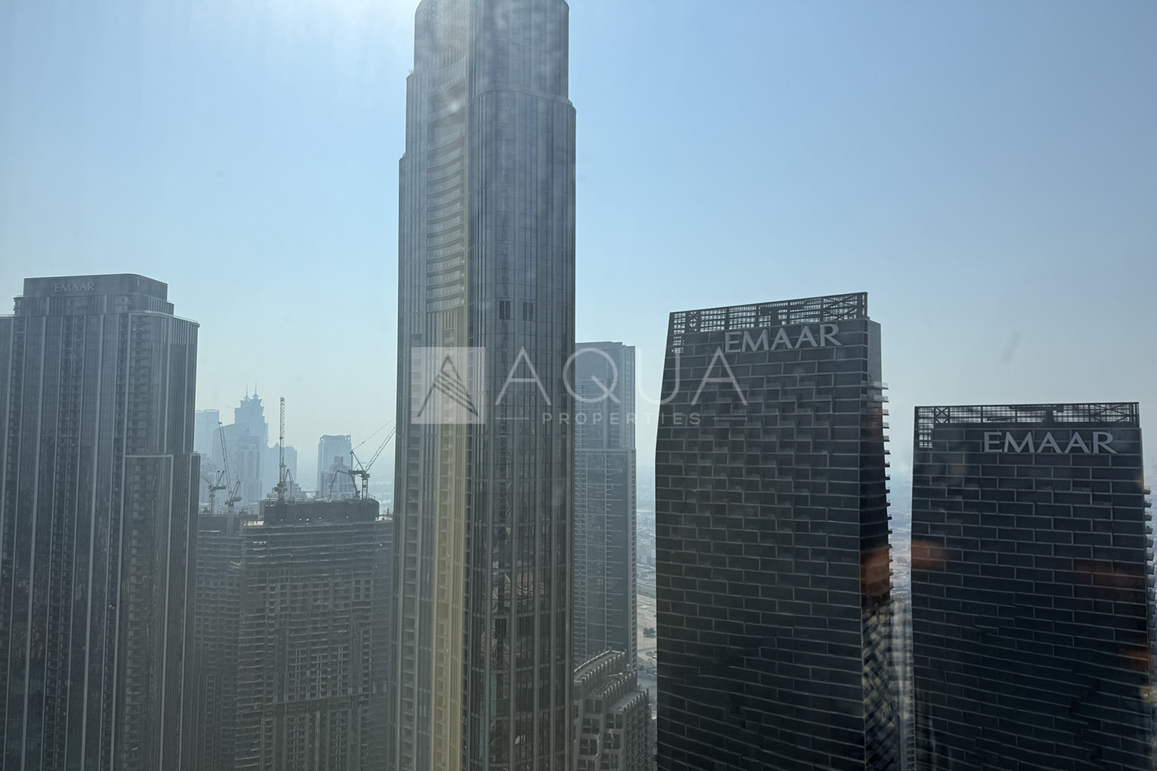 Burj Khalifa l Vacant l 2 Bedroom l Unfurnished
