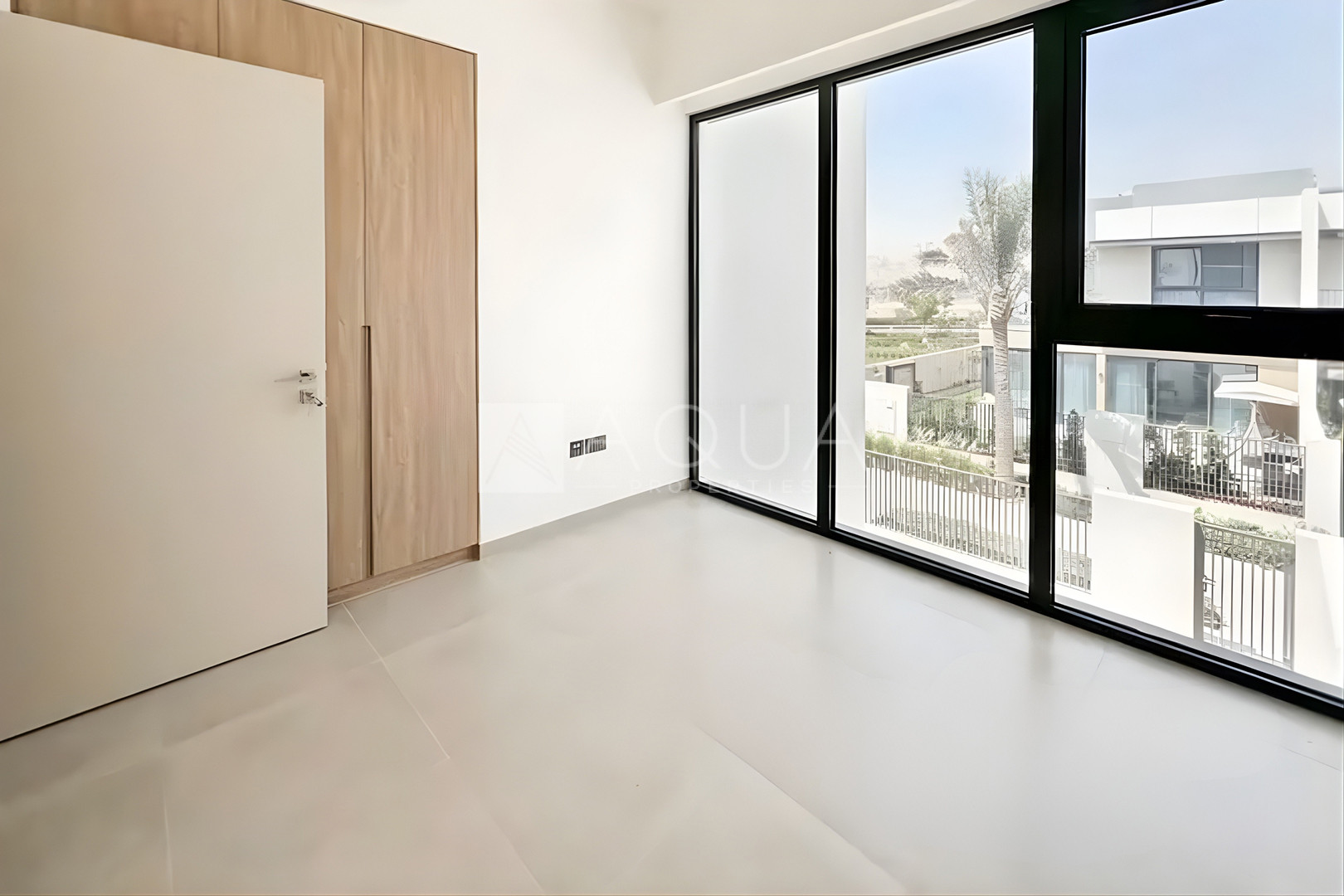 PARK FACING | PRIME LOCATION | SPACIOUS 