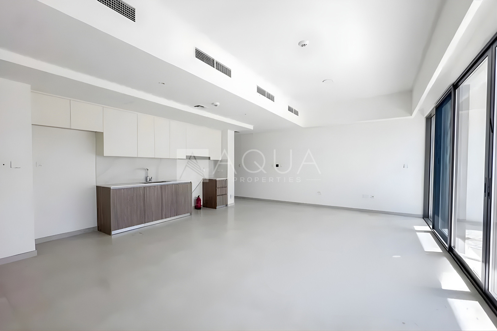 PARK FACING | PRIME LOCATION | SPACIOUS 