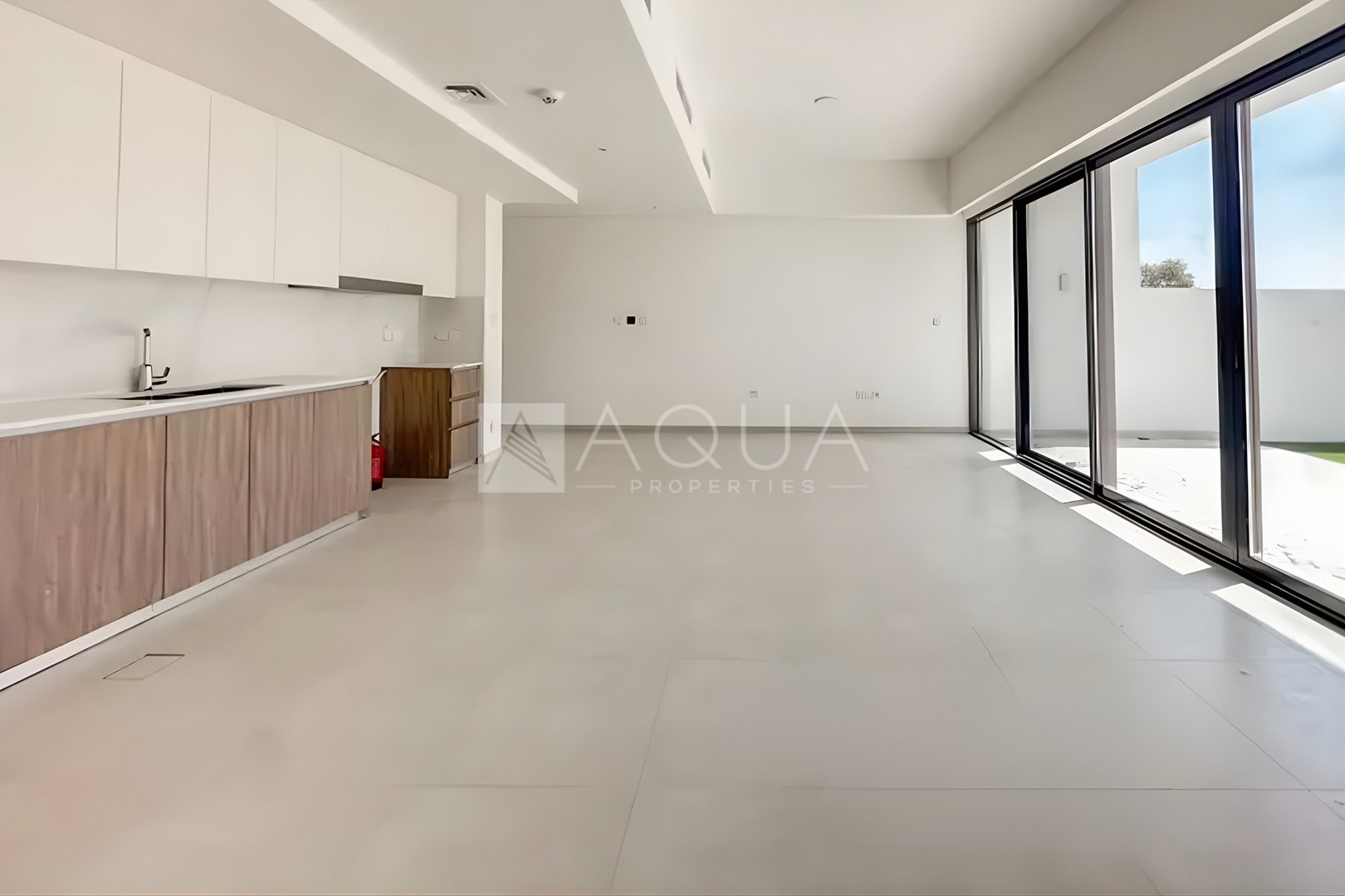 PARK FACING | PRIME LOCATION | SPACIOUS 