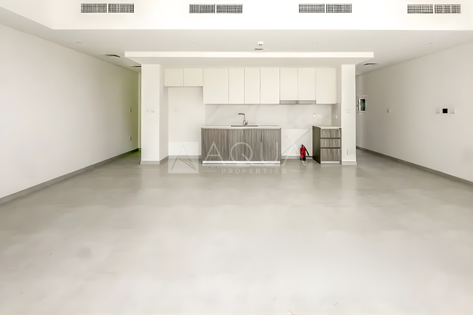 PARK FACING | PRIME LOCATION | SPACIOUS 