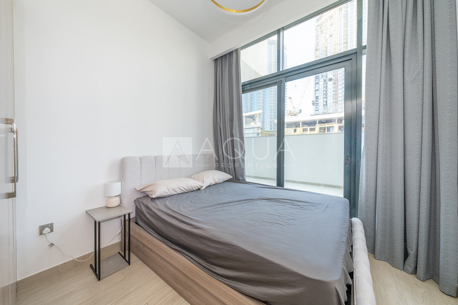 Chiller Free | Modern Finishing | Vacant