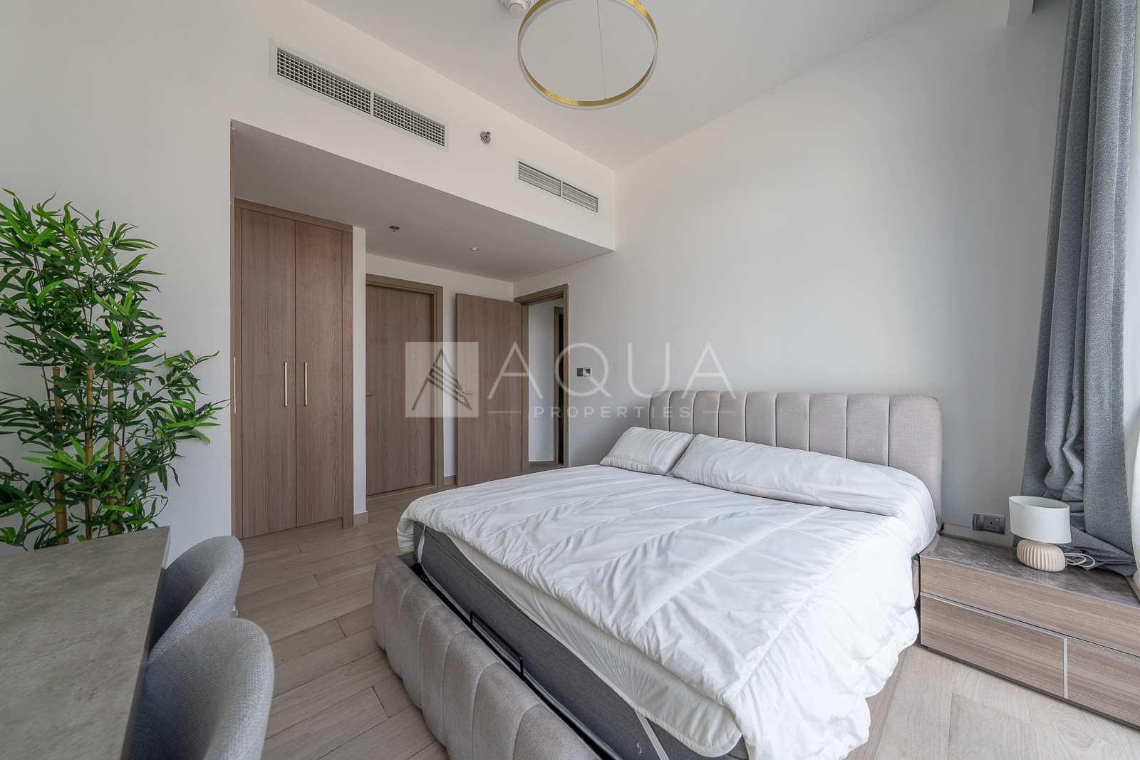 Chiller Free | Modern Finishing | Vacant