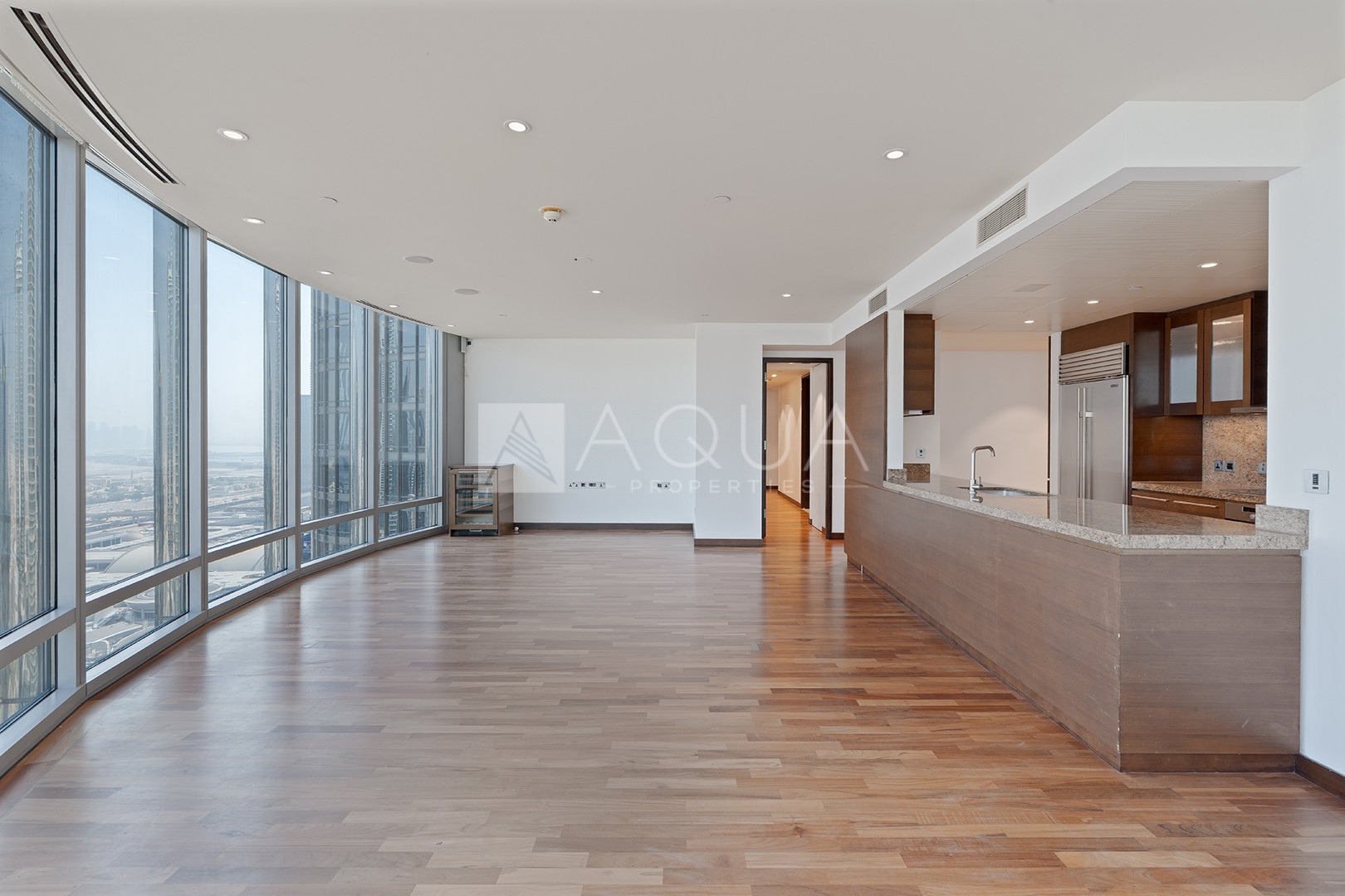 ELEGANT 3BR + MAID | LUXURY | VACANT    