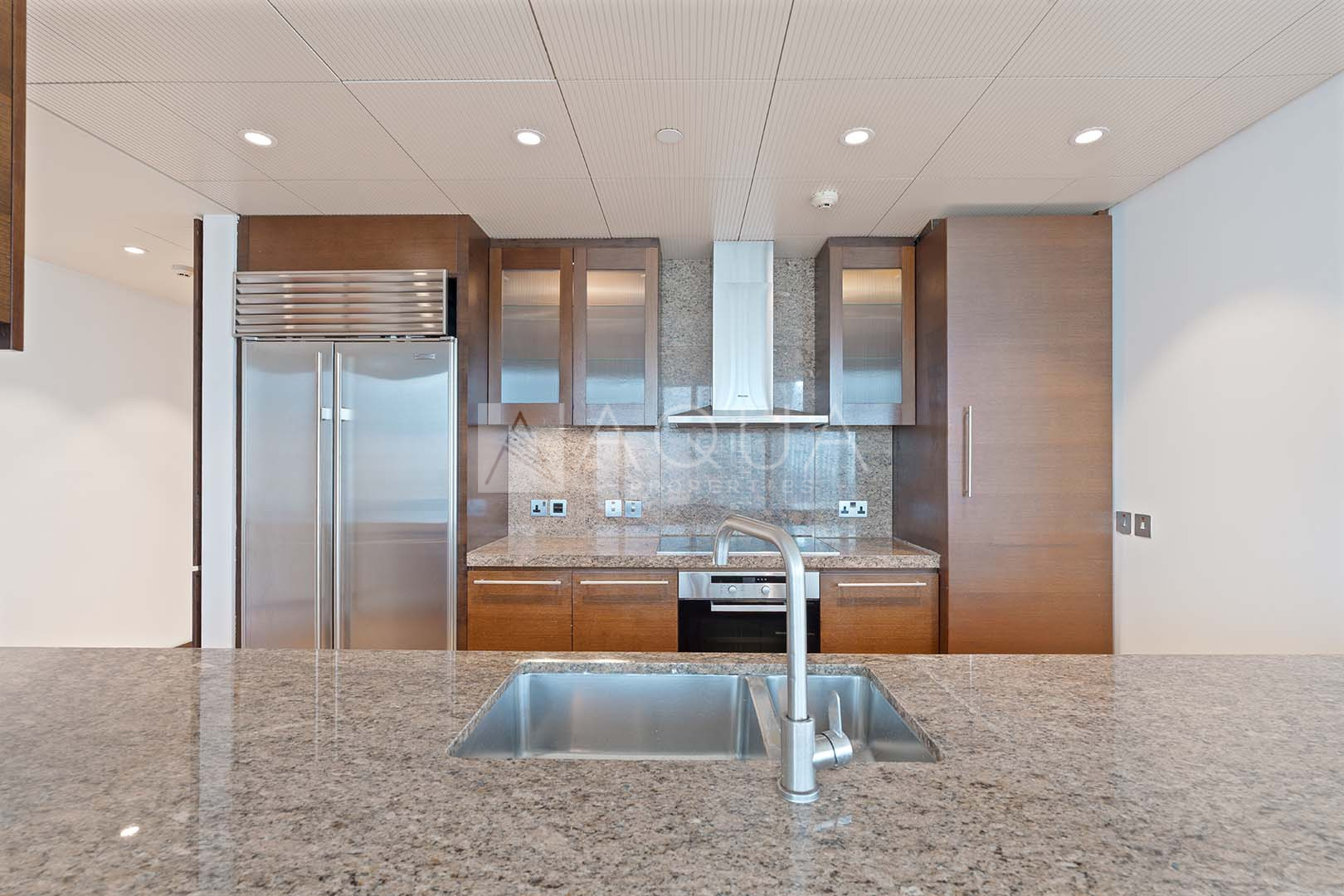 ELEGANT 3BR + MAID | LUXURY | VACANT    