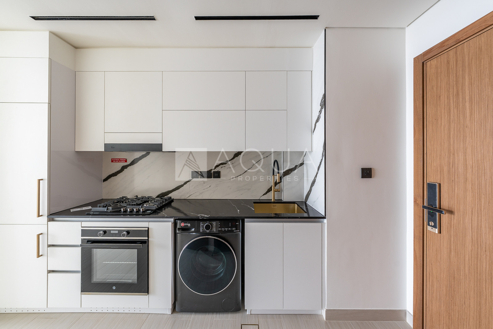 Full Canal View | Furnished | Private Jacuzzi