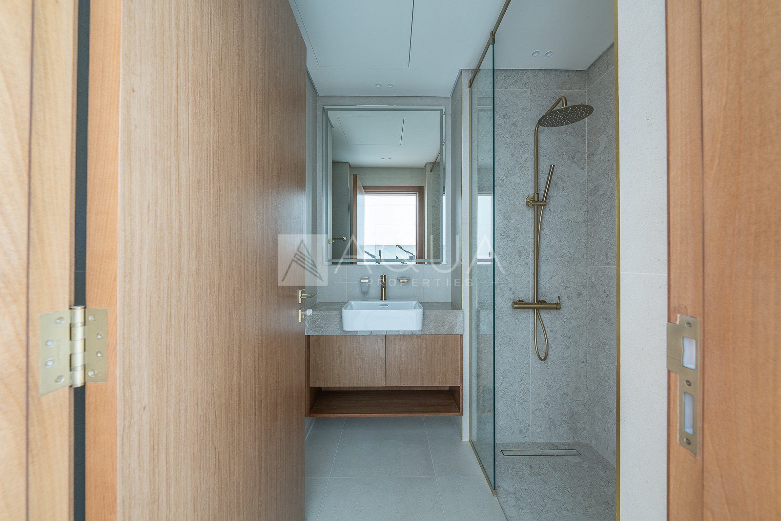 Full Canal View | Furnished | Private Jacuzzi