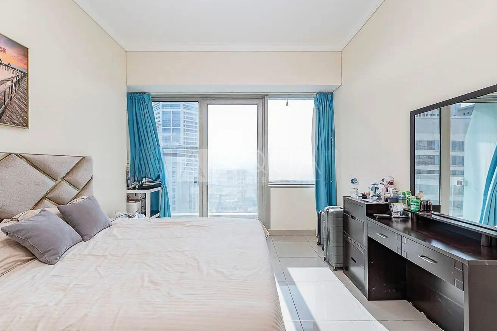 Fully Furnished l High Floor l Sea View 