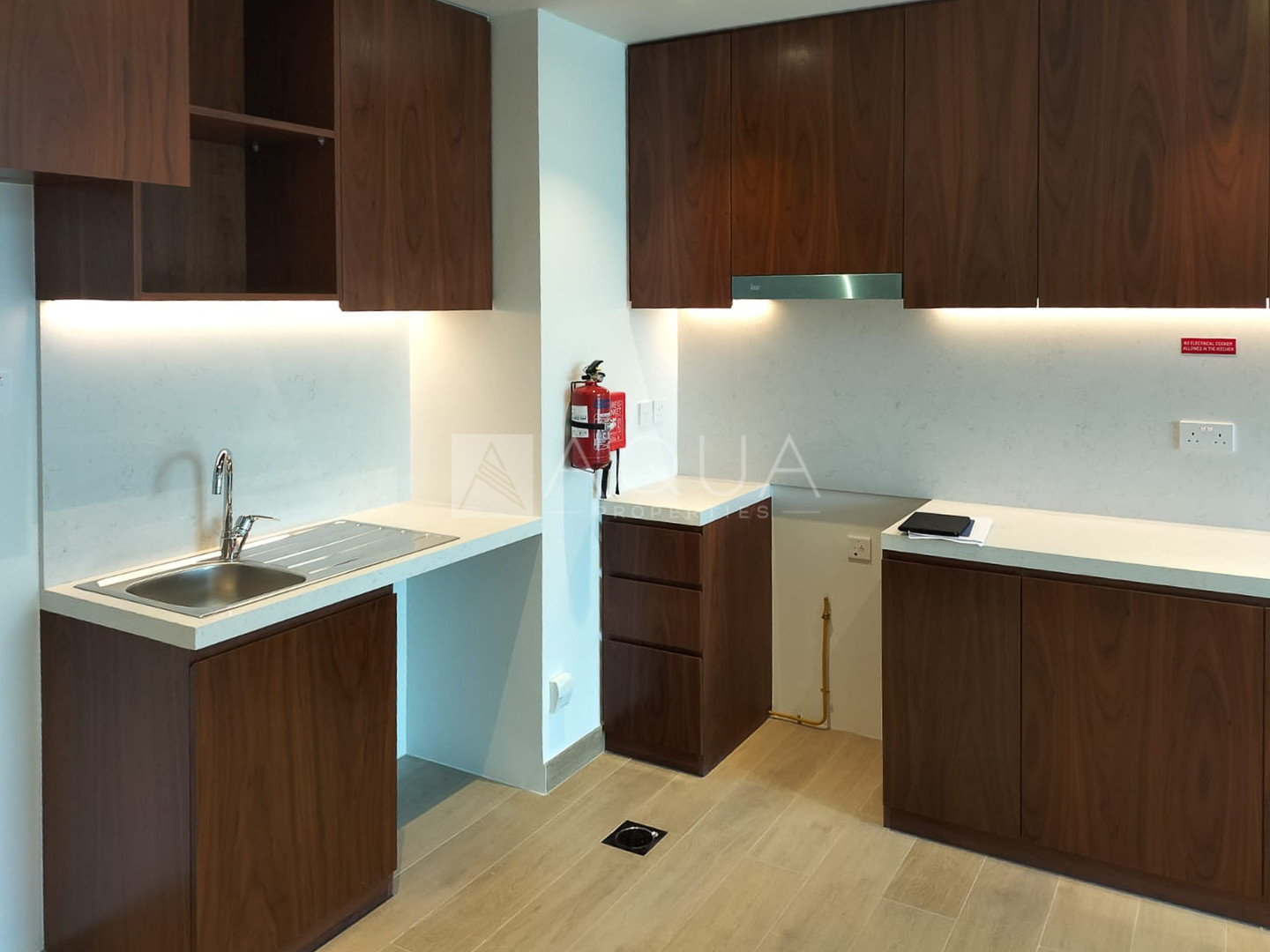 Premium Apartment | Unfurnished | Stunning Pool View