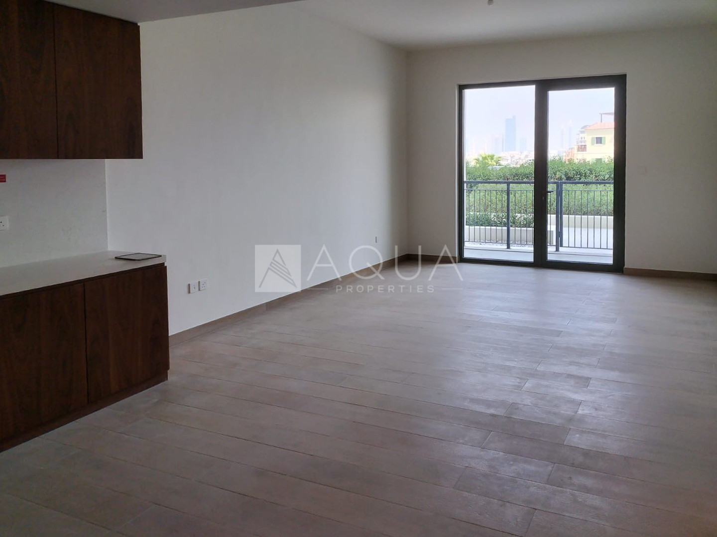 Premium Apartment | Unfurnished | Stunning Pool View