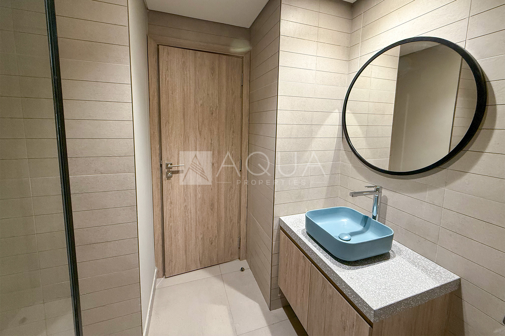 BRAND NEW | CANAL VIEW | SPECIOUS LAYOUT