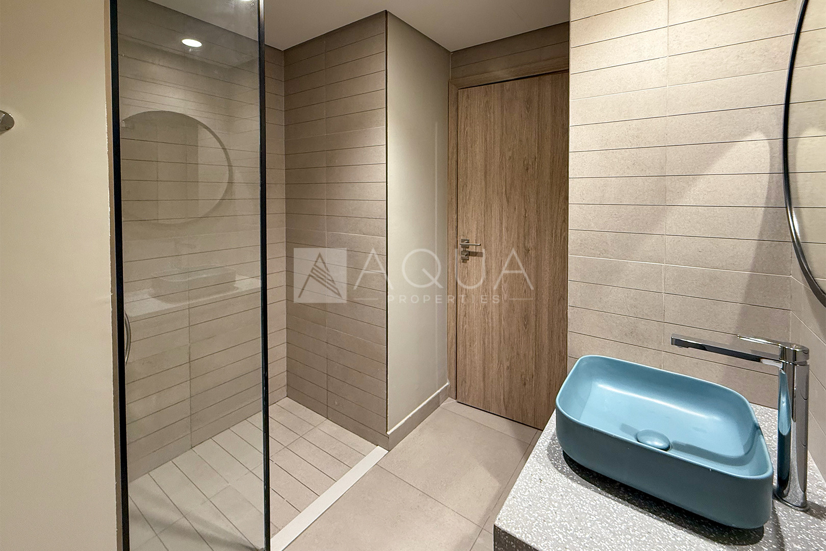 BRAND NEW | CANAL VIEW | SPECIOUS LAYOUT