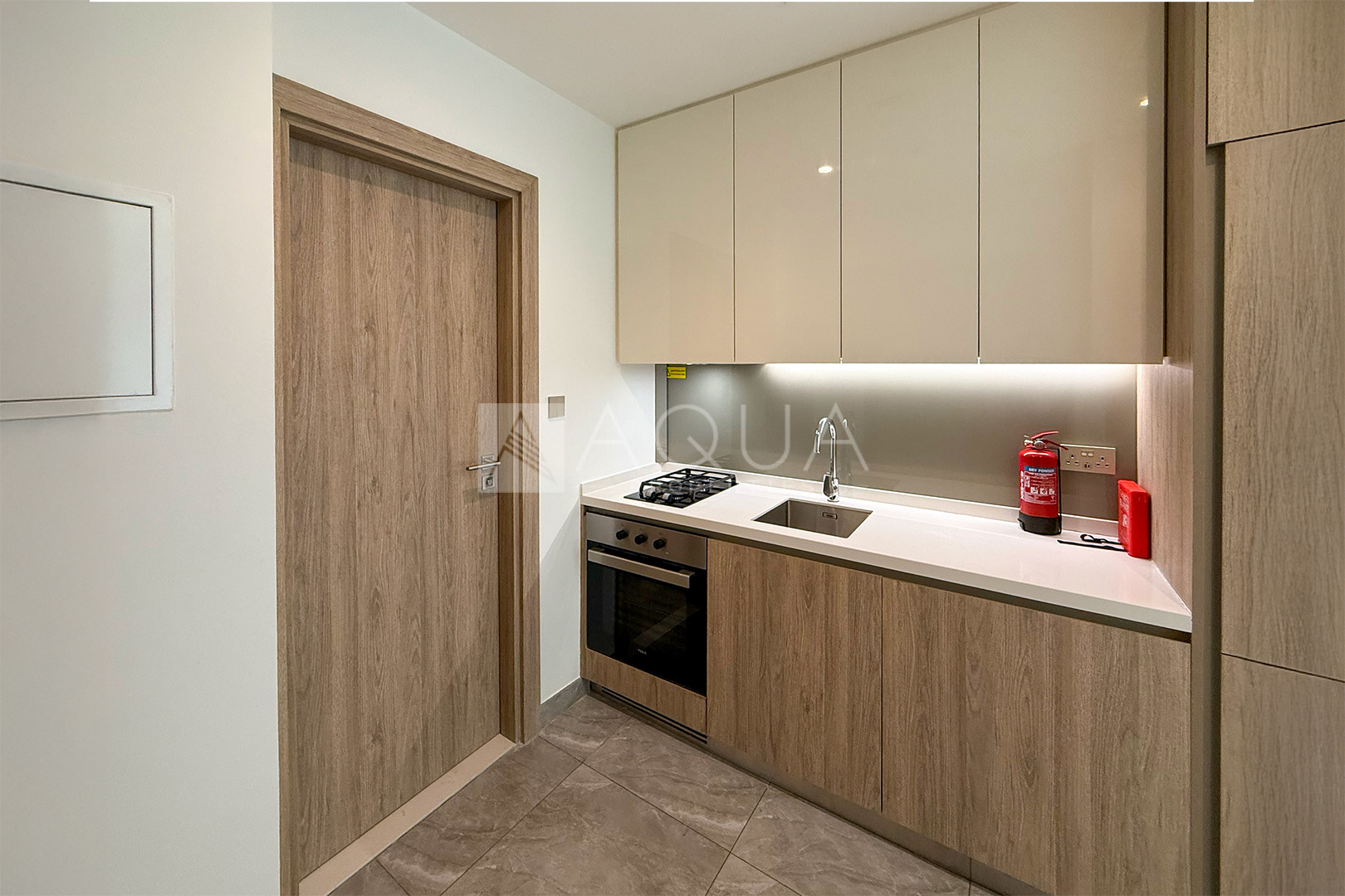 BRAND NEW | CANAL VIEW | SPECIOUS LAYOUT