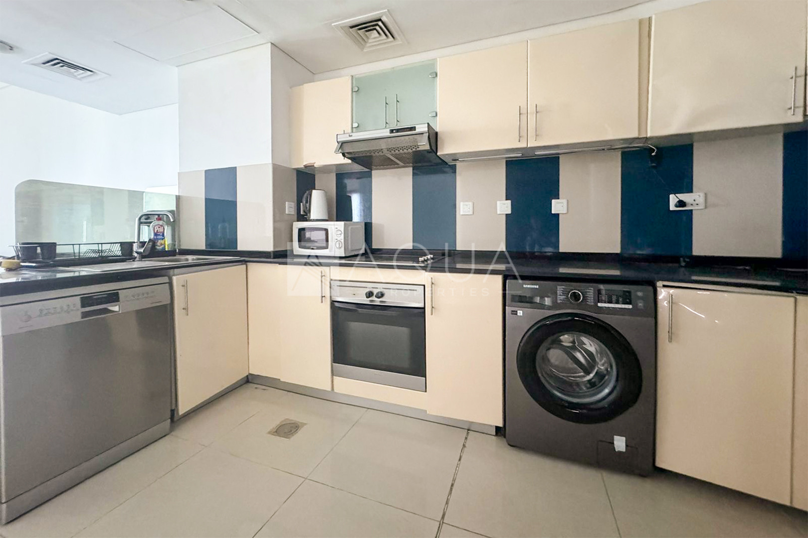 3 Bedroom plus Maid | Sea View | Spacious Layout