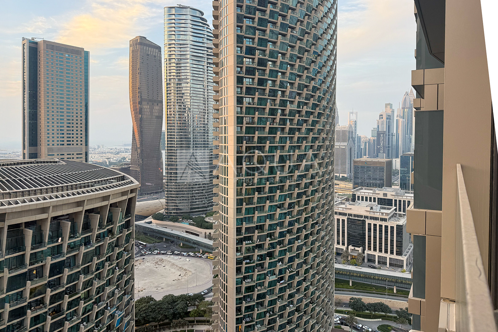 Fully Furnished | Mid Floor | City & Sea View