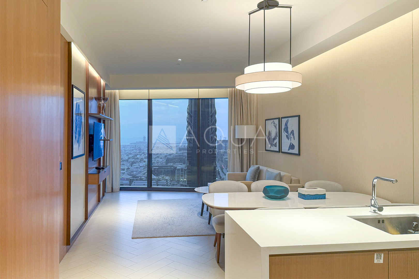 Fully Furnished | Mid Floor | City & Sea View