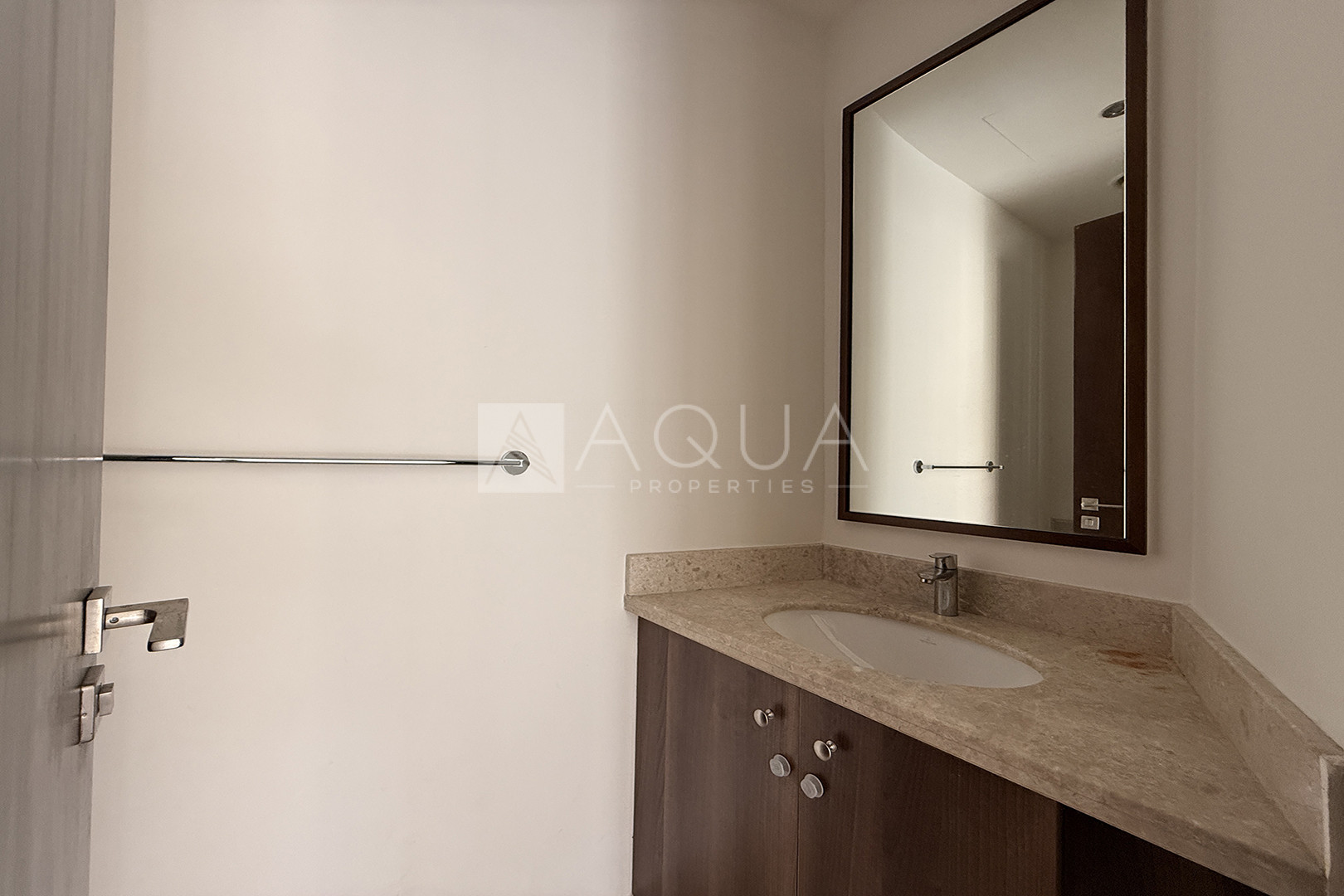 CLOSE TO POOL | TYPE A | LANDSCAPED GARDEN