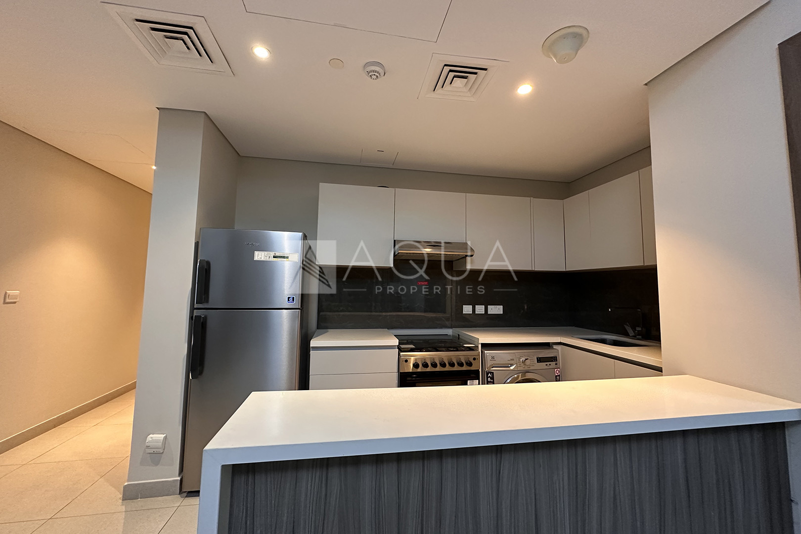 Large Balcony | Burj Khalifa View | Fully Furnished