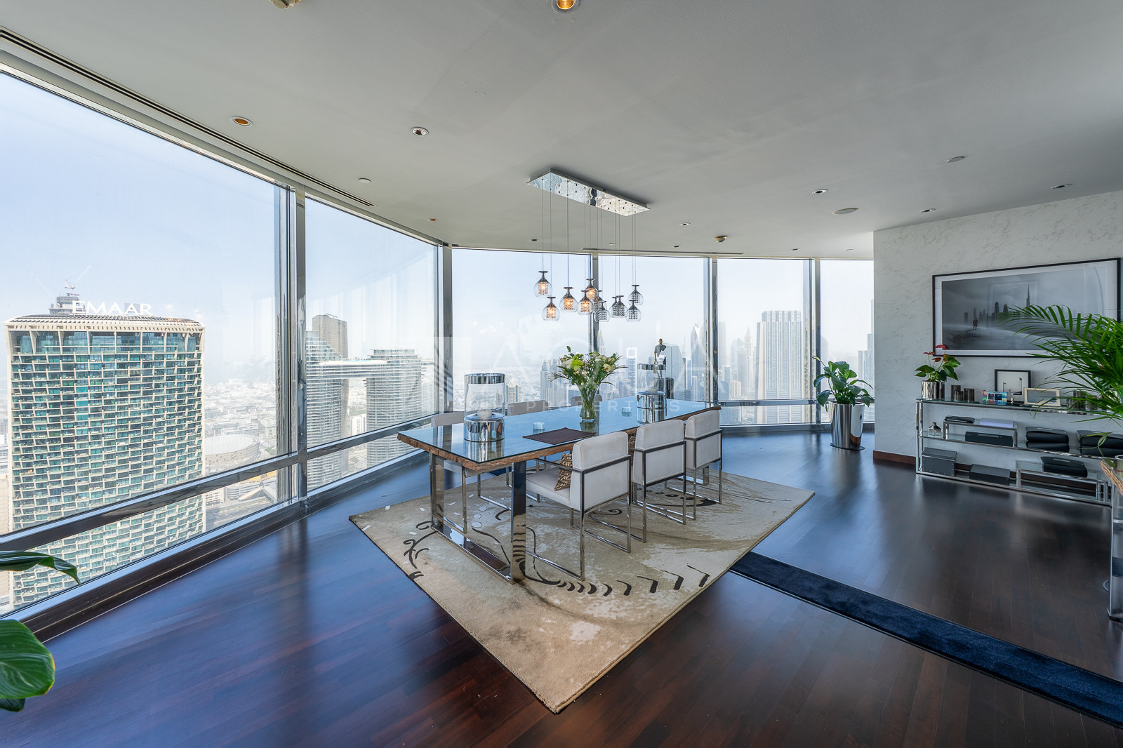 Luxuriously Furnished 4-Bedroom Combined Unit