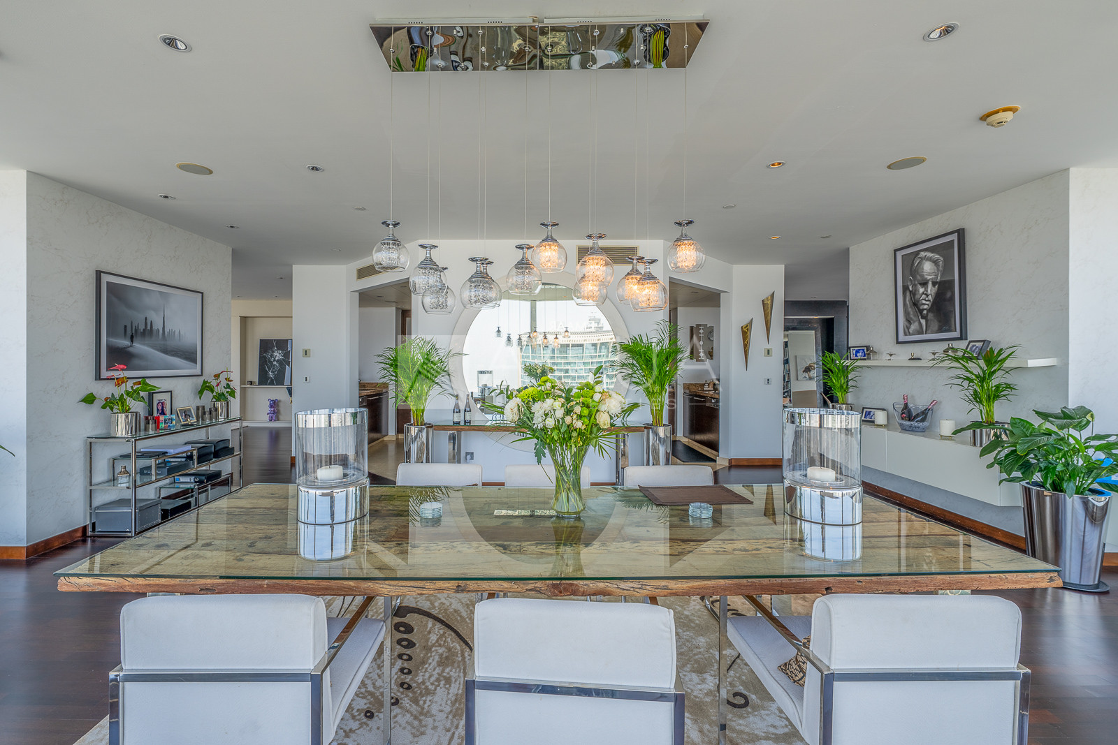 Luxuriously Furnished 4-Bedroom Combined Unit