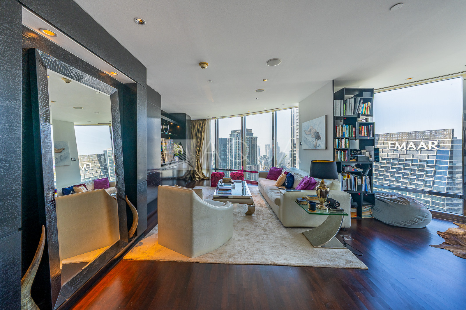 Luxuriously Furnished 4-Bedroom Combined Unit