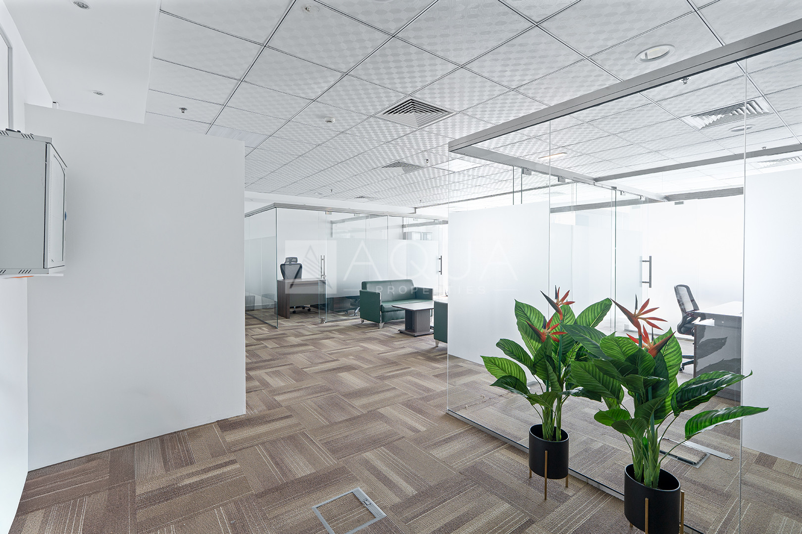 Efficient Office Layout for Rent in The Prime Tower