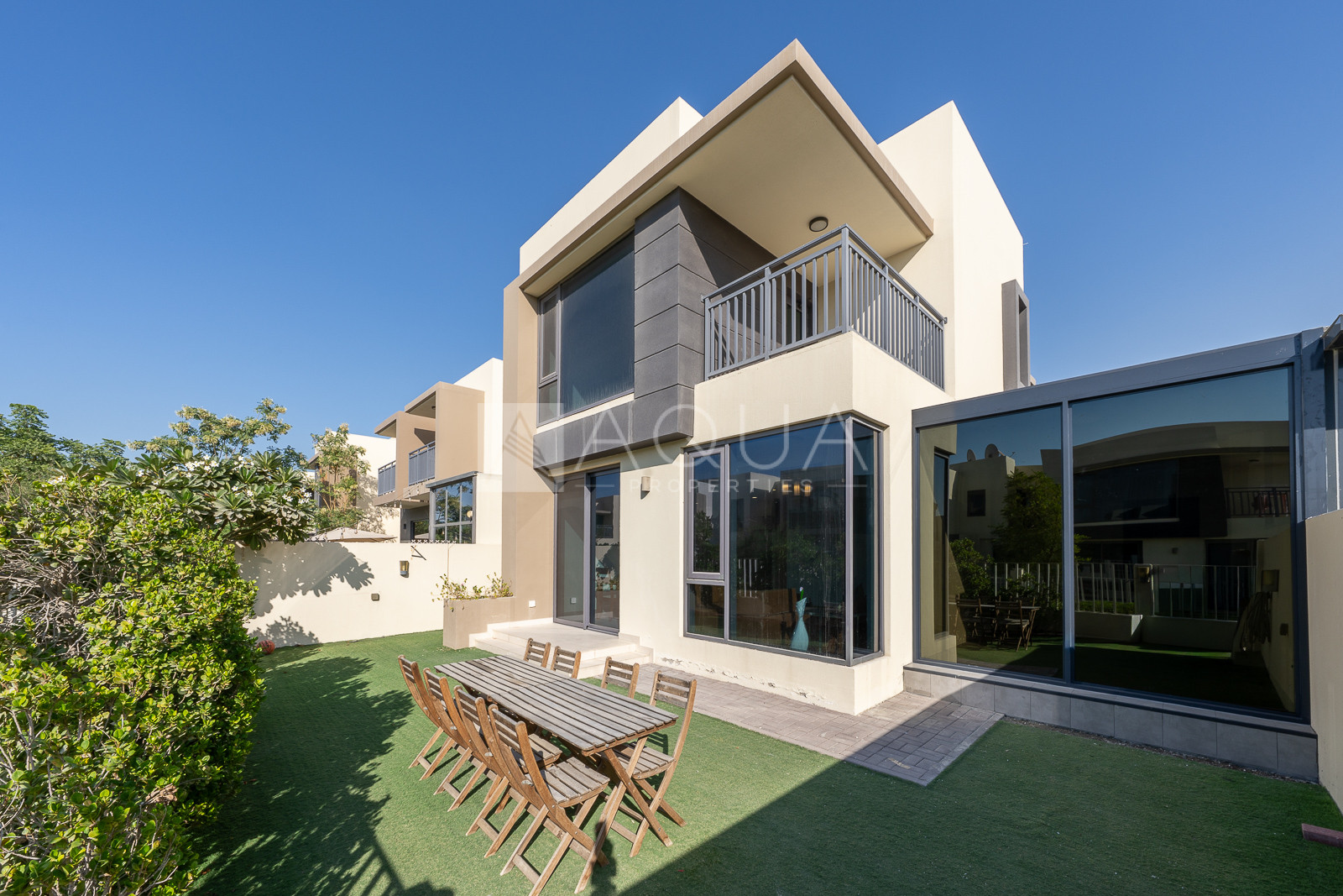 Exclusive | Upgraded | 4 Bedroom + Maid’s | Single row | Vacant