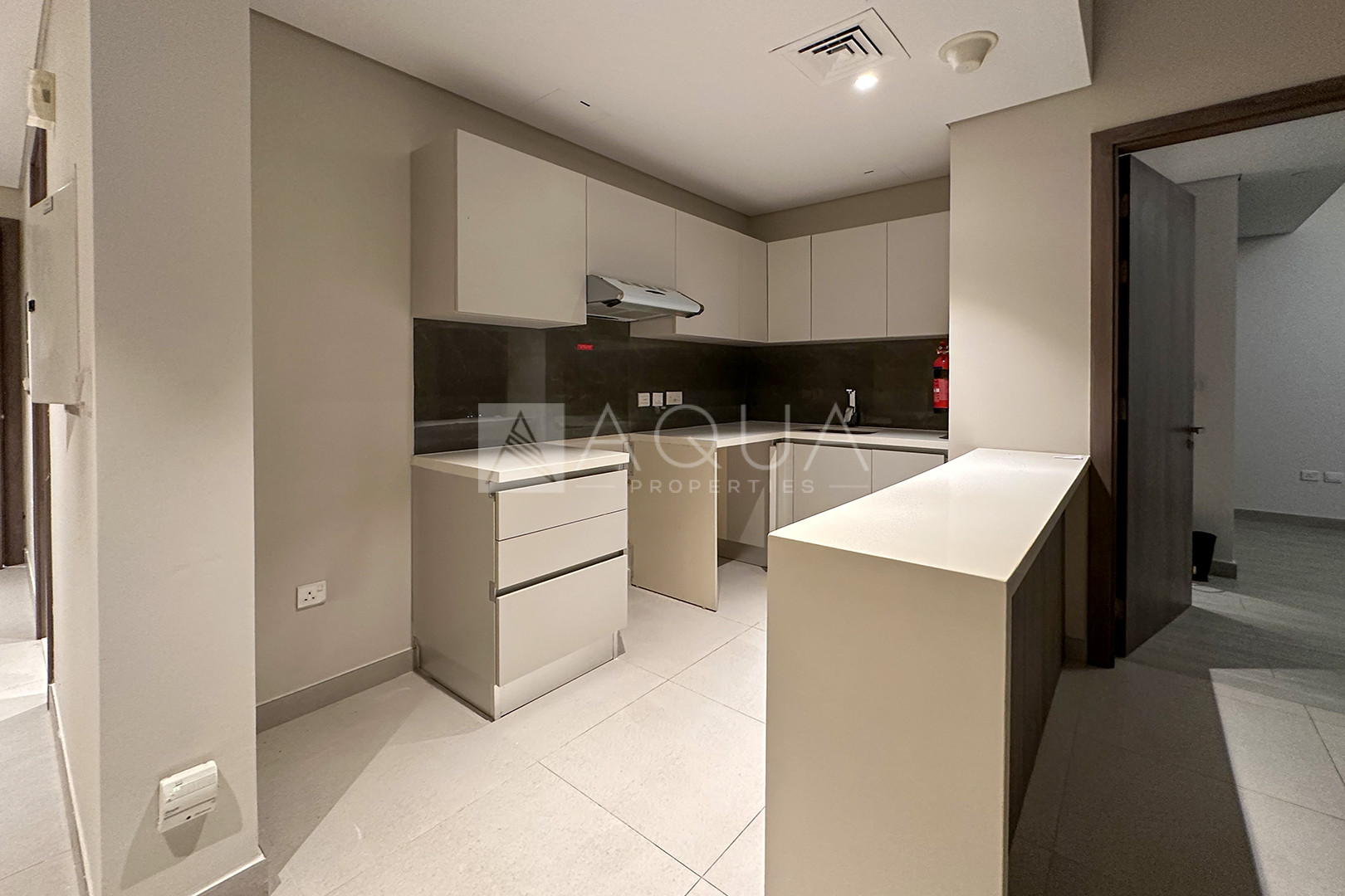 Burj Khalifa and Urban Park View | Vacant | 4 Cheques