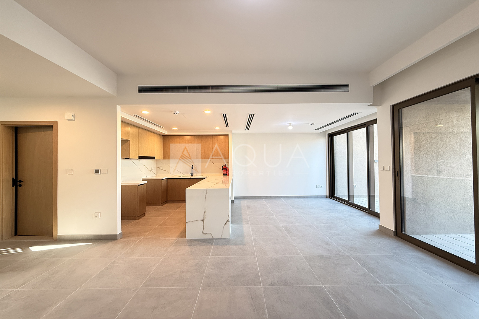 SINGLE ROW| READY TO MOVE IN | BRAND NEW