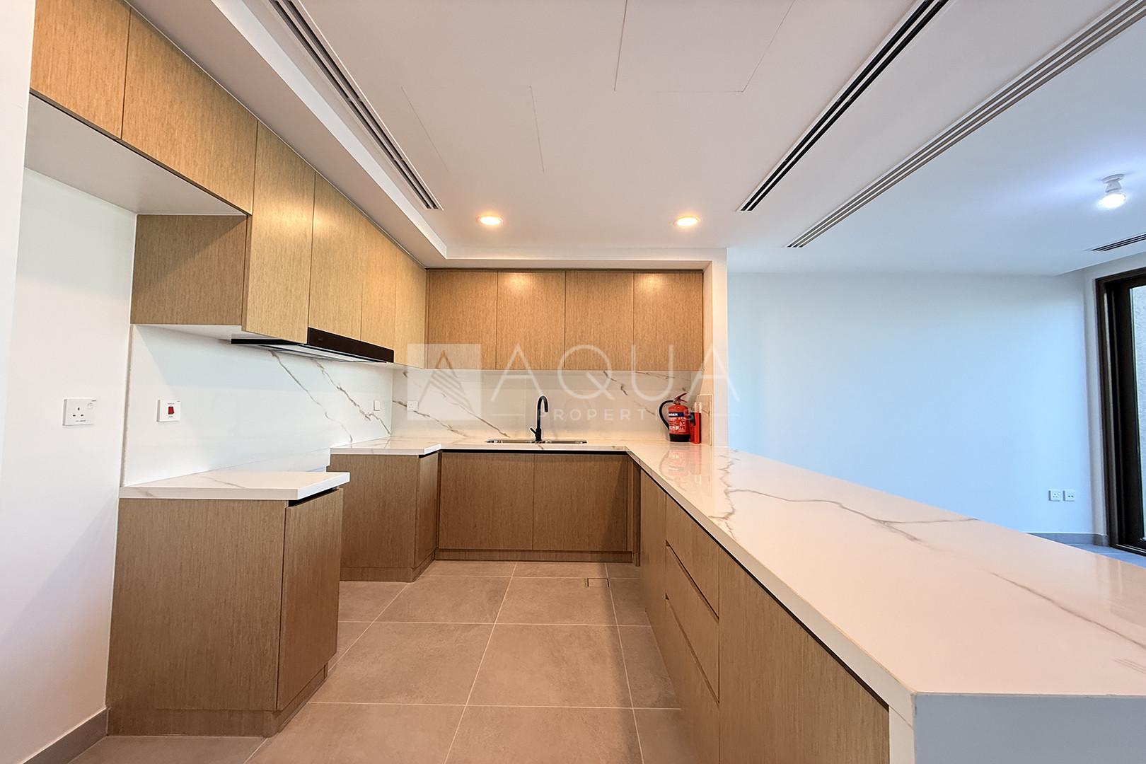 SINGLE ROW| READY TO MOVE IN | BRAND NEW