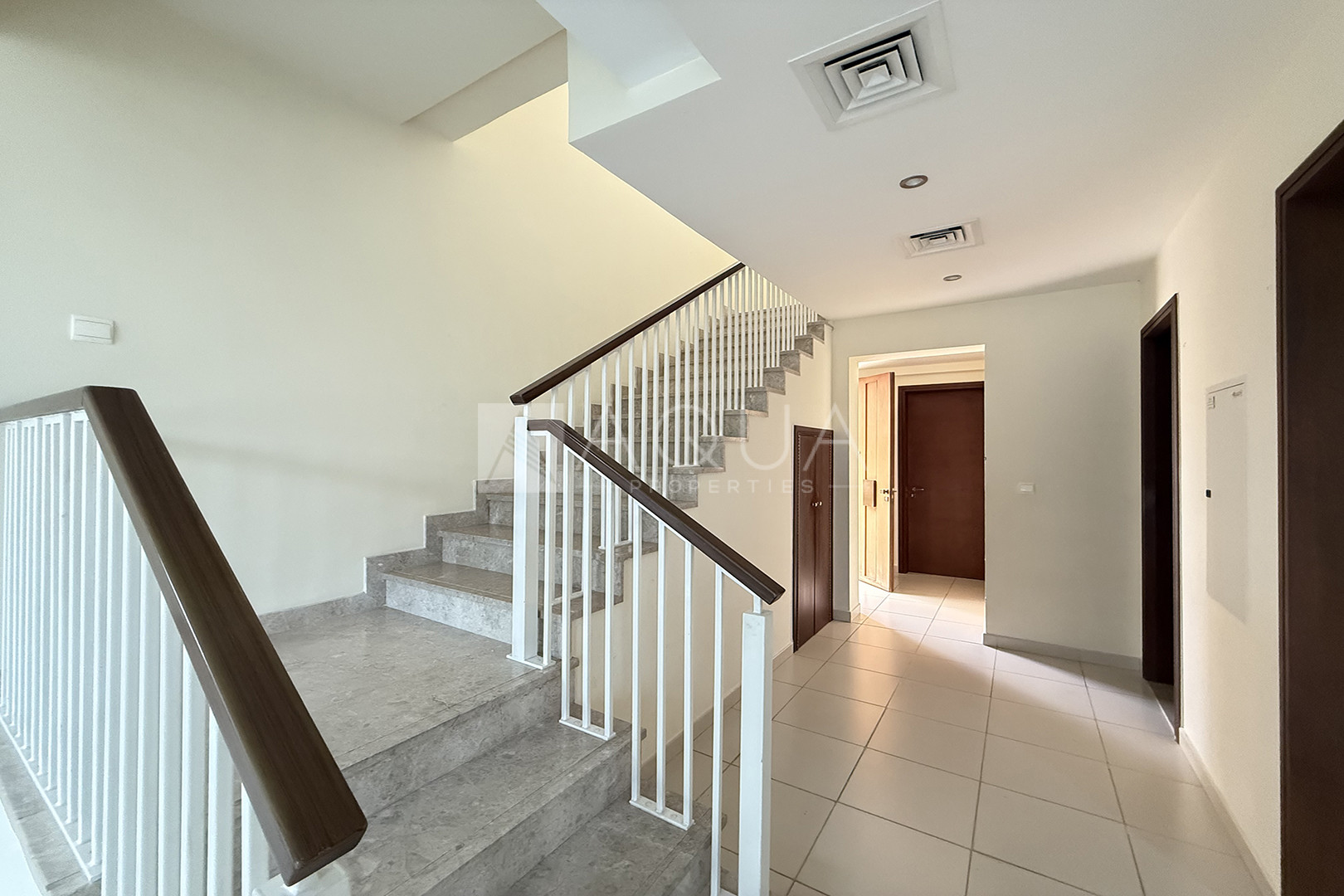 3BED PLUS STUDY | VACANT | CLOSE TO EXIT