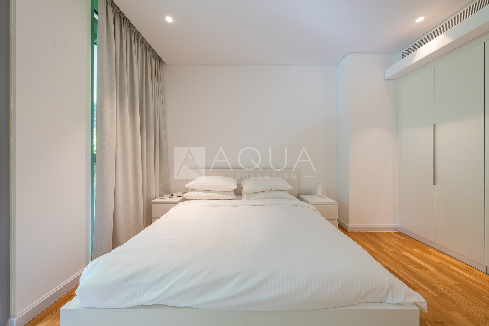 2BR +Maids | Fully furnished | Huge Layout