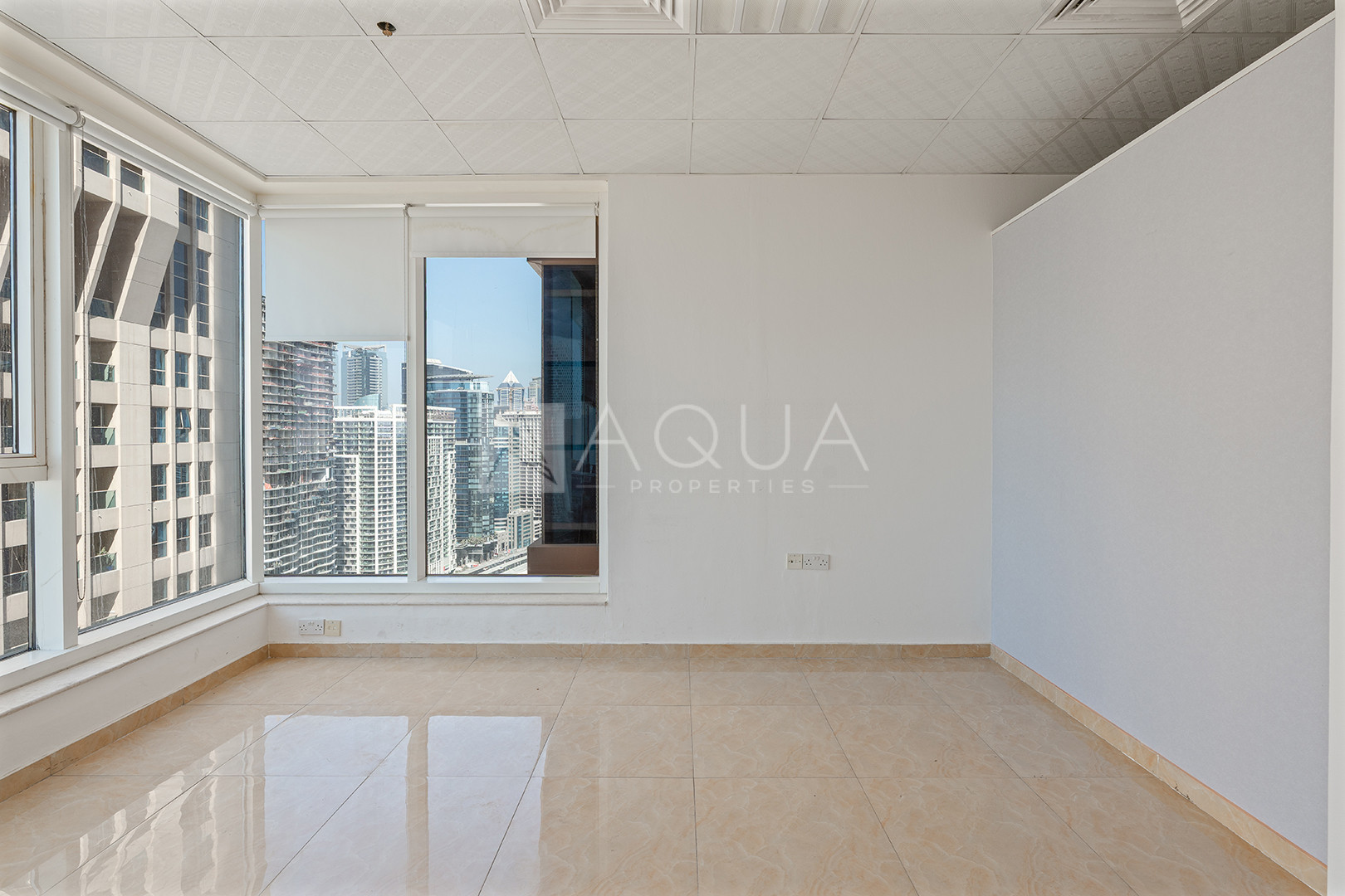 Prime Location | Fully Fitted |Canal View | Vacant