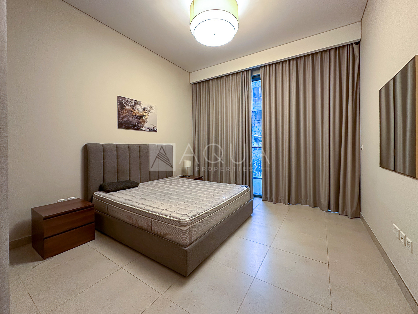 Fully Furnished | Community View | 4 Cheques 