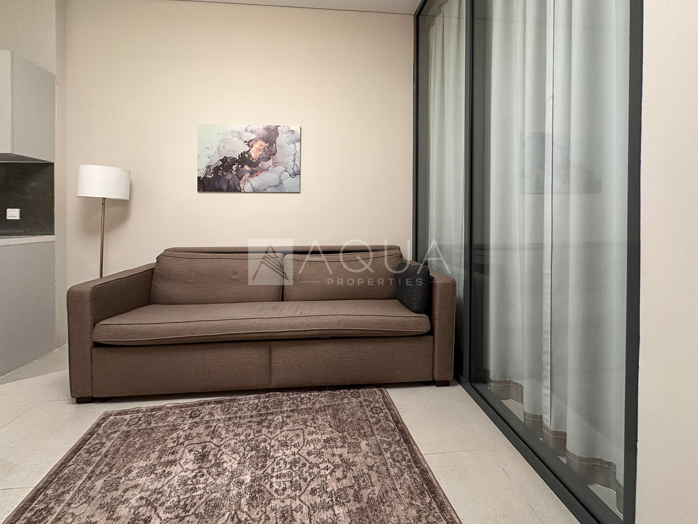 Fully Furnished | Community View | 4 Cheques 