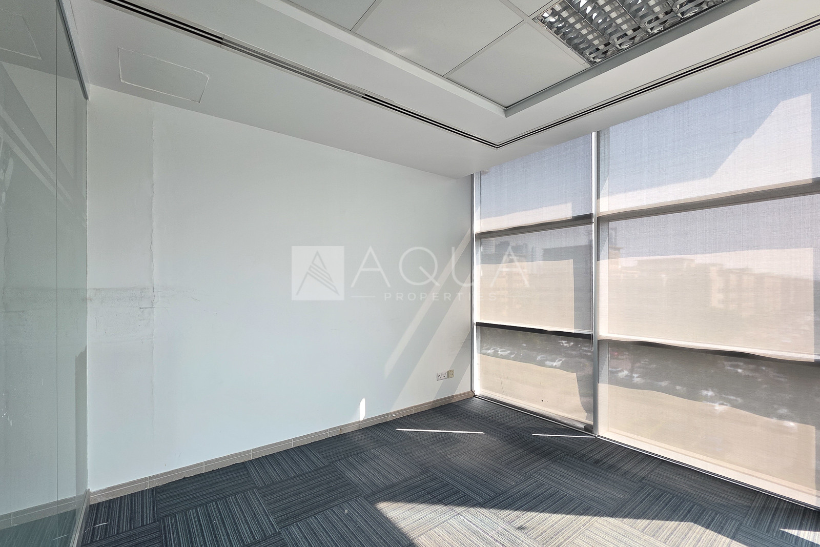 Fitted | Premium Location | Partitioned 