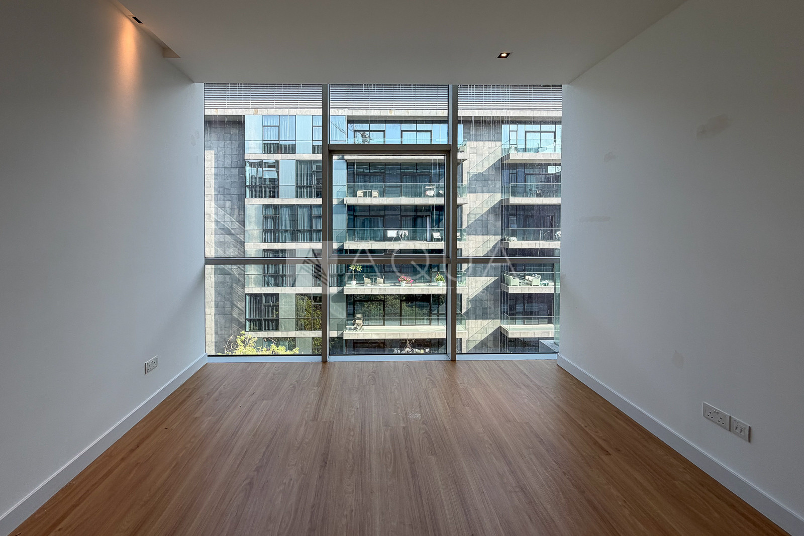 Modern Layout | Vacant | Prime Location 