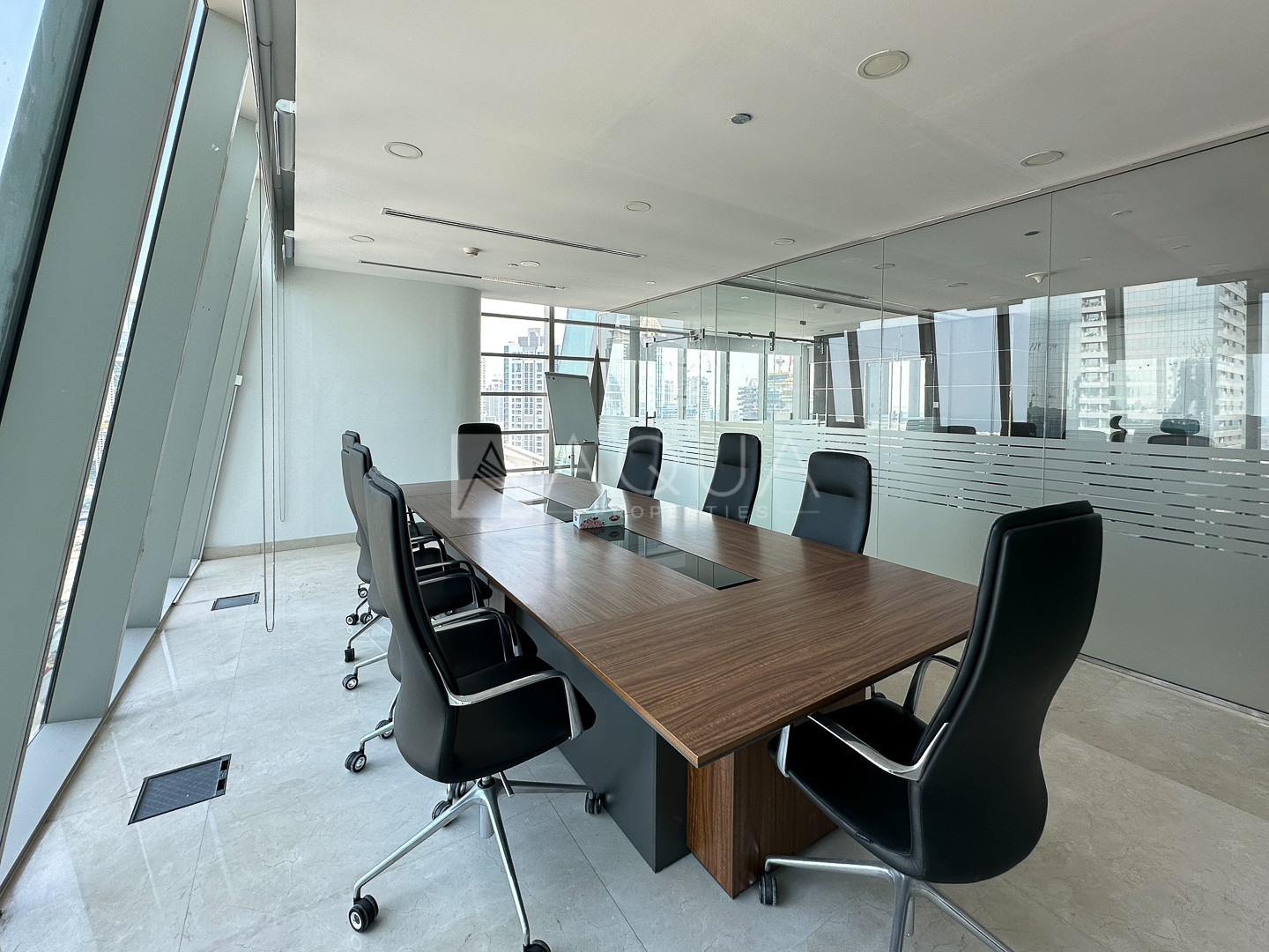 Fully Furnished | Glass Partitions | Vacant