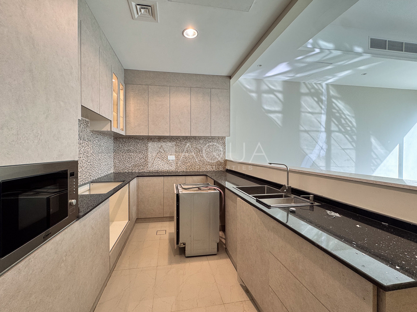 Single Row | Vacant | Near Pavilion          