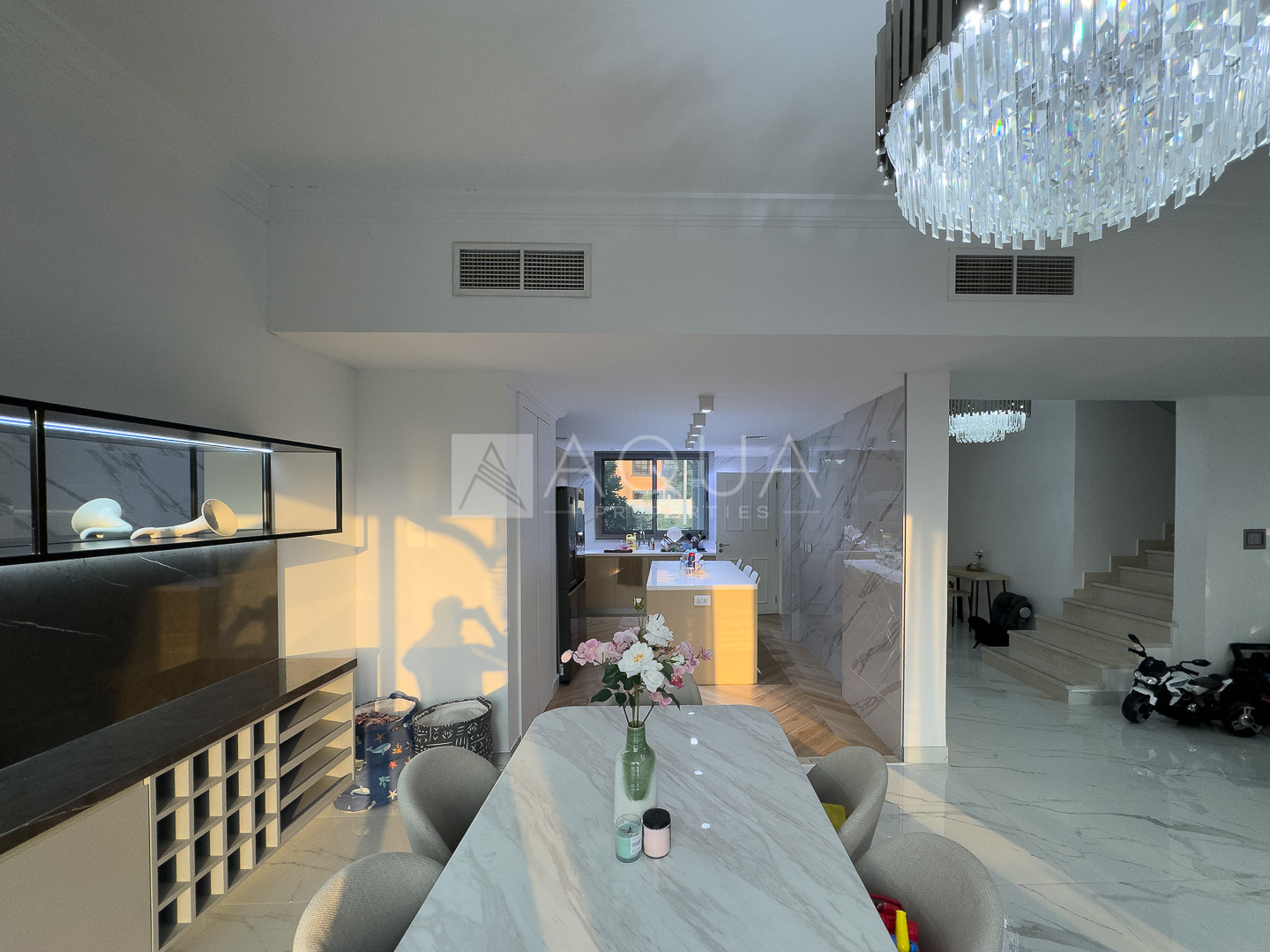 SINGLE ROW | UPGRADED | VOT | BIG PLOT  