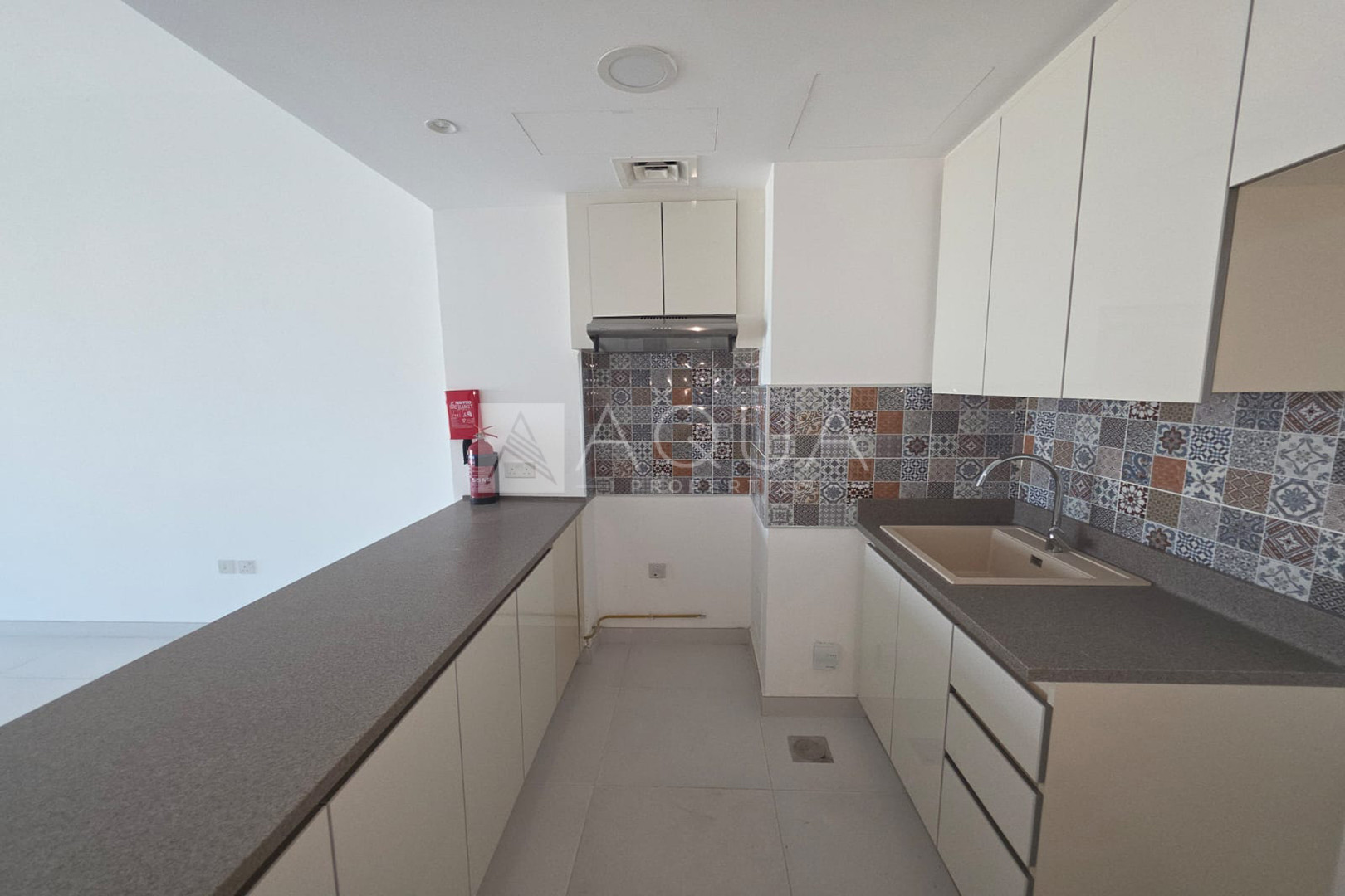 High floor | Well Maintained | Great Location